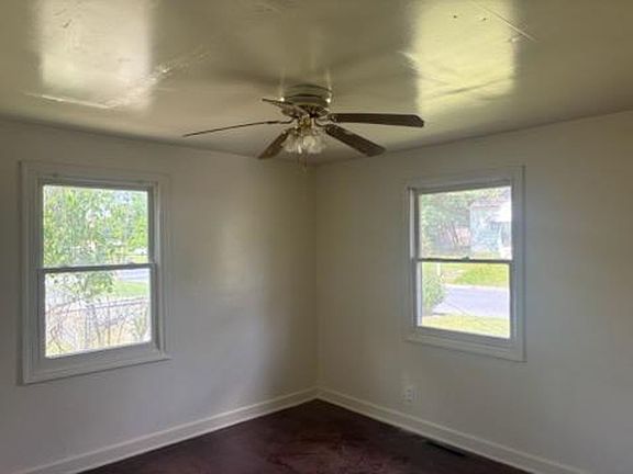 2nd image of 1111 Sykes Ave