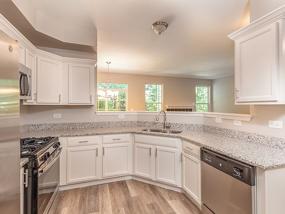 5th image of 1364 W Alder Creek Dr #1364