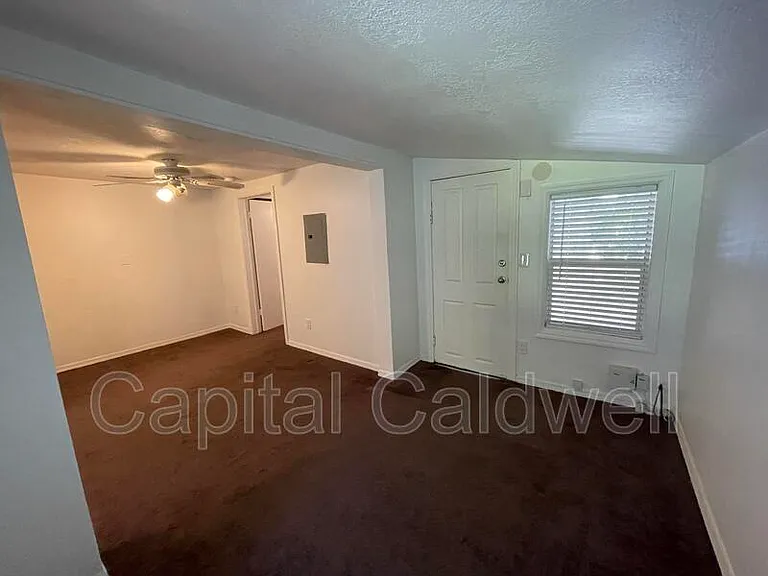 4104 N Ola Ave #4 — Photo 6