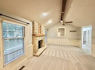 15295 Newton St, Overland Park, KS 66223