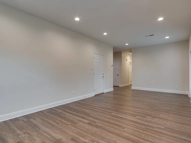1686 McCleary Bend Rd — Photo 4