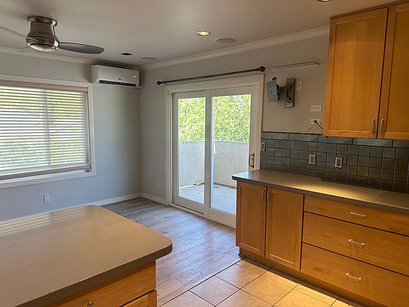 3rd image of 11417 Woodbridge St APT 3