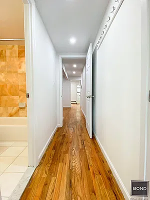 Rented by Bond New York | media 22