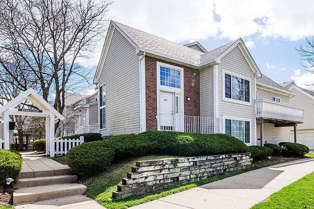 1st image of 321 Rosebud Ct #321