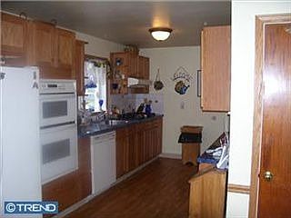 5th image of 14 Clayton Ave