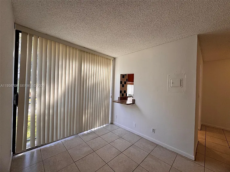16919 N Bay Rd #117 — Photo 7