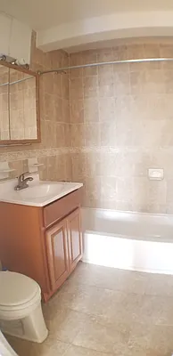 Rented by Roberto Guilbet, LREB | media 23