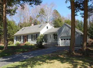 2 Brookside Dr, Cumberland, ME 04021