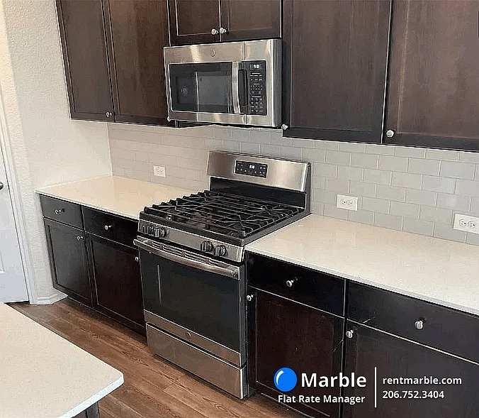 Building Photo - 2300 Copal Dr