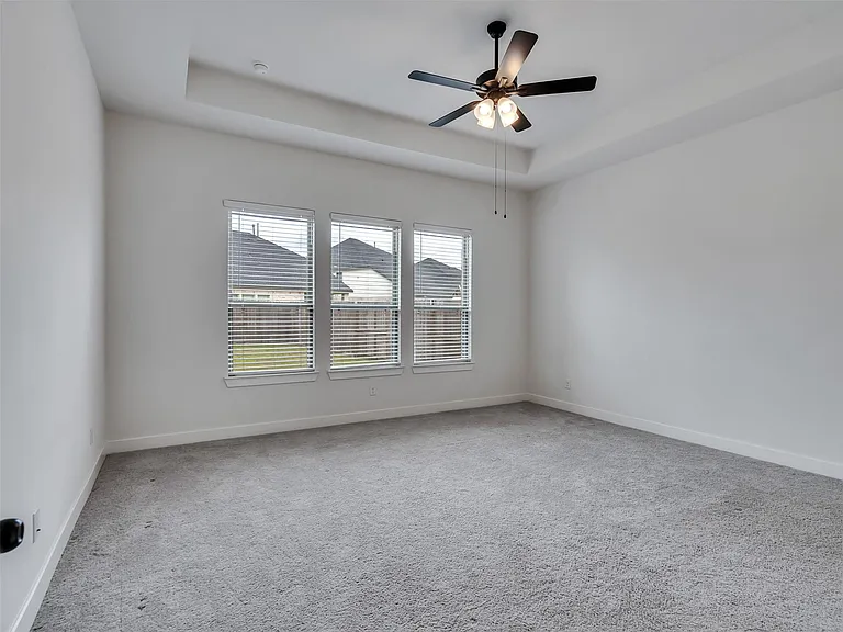 31422 Weathered Cabin Ct — Photo 16