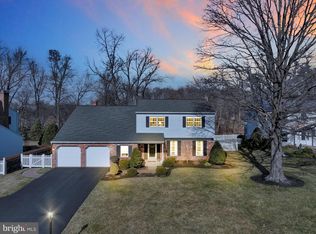 335 Arionne Dr, Hatboro, PA 19040