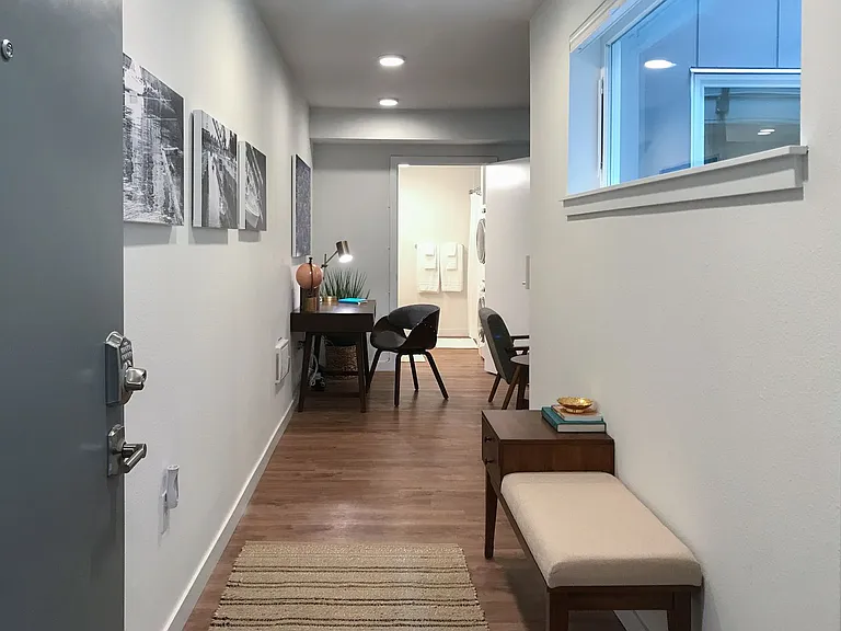 750 11th Ave E #105 — Photo 2