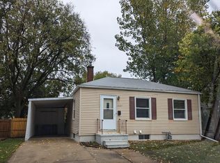 1427 Forest Ave, Waterloo, IA 50702