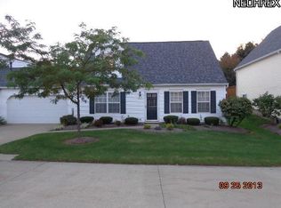 511 Parkside Ln, Tallmadge, OH 44278