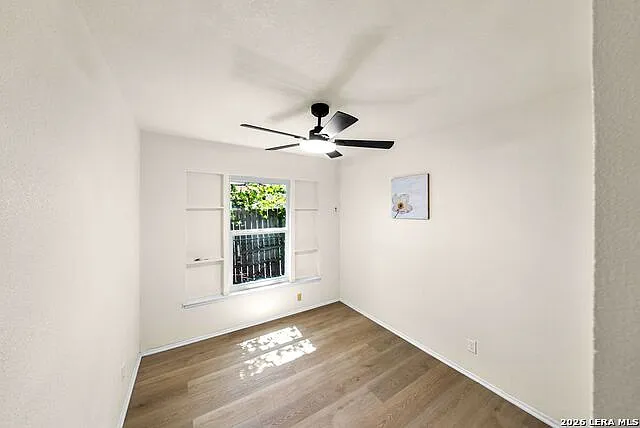 10 Linden Ave — Photo 12