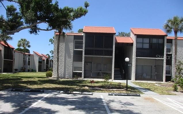 1st image of 3241 Beneva Rd Unit 103