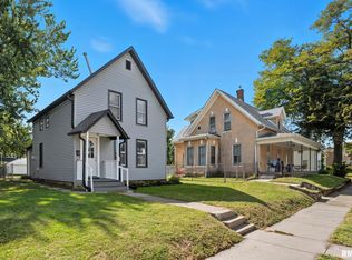 1416 17th Ave, Moline, IL 61265