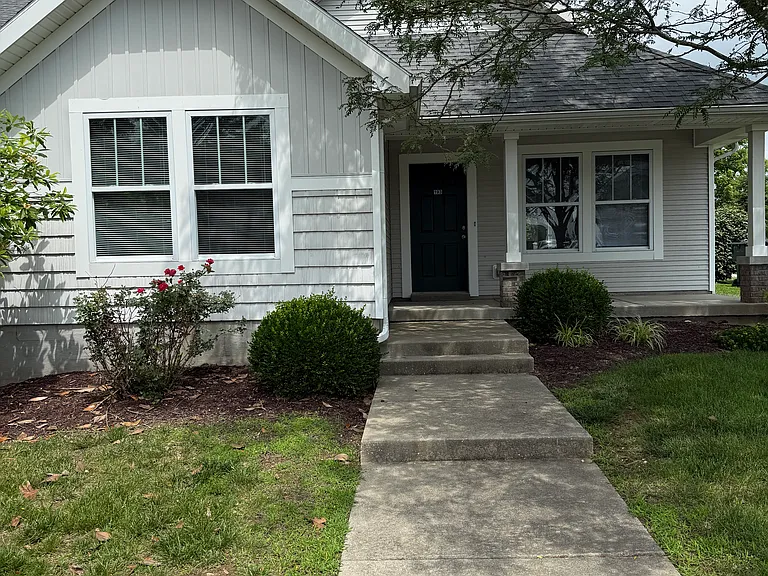 193 Laclede Ave — Photo 2