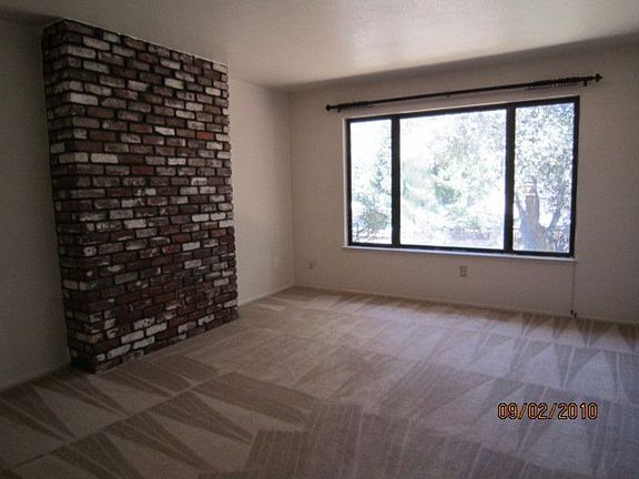 3rd image of 1641 Bonita Ct