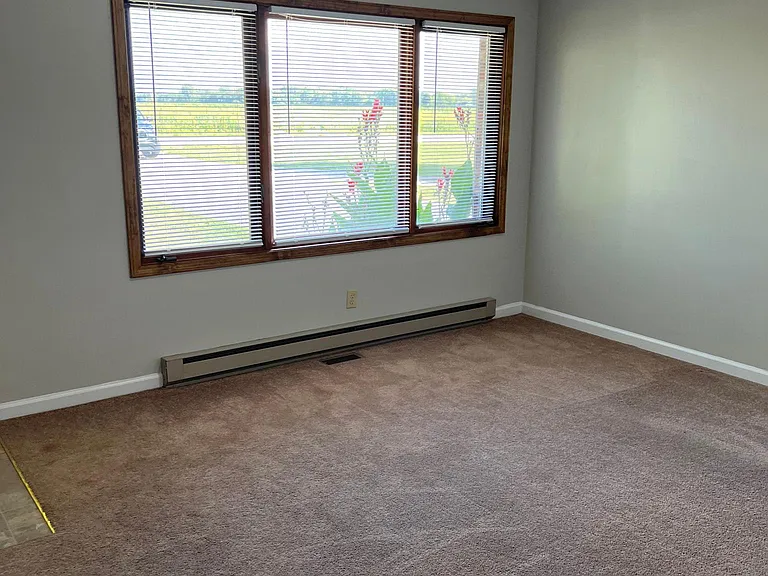 5541 N 300 E — Photo 18