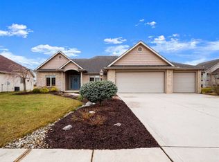 13617 Falcon Ridge Cv, Fort Wayne, IN 46845