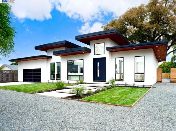 1033 Terrace Dr, Napa, CA 94559