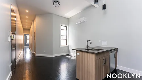 2028 Grove St #2R Photo 1