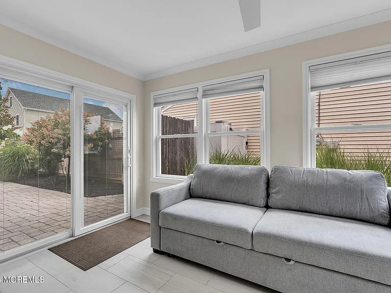 2225 Riviera Pkwy — Photo 5