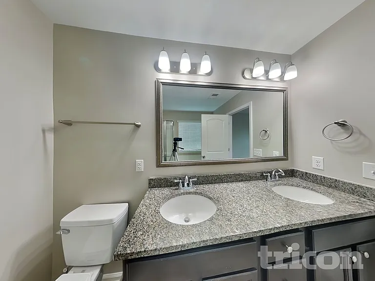 423 Lanyard Ln — Photo 11