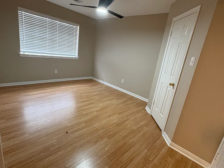 18934 Barry Ln — Photo 19