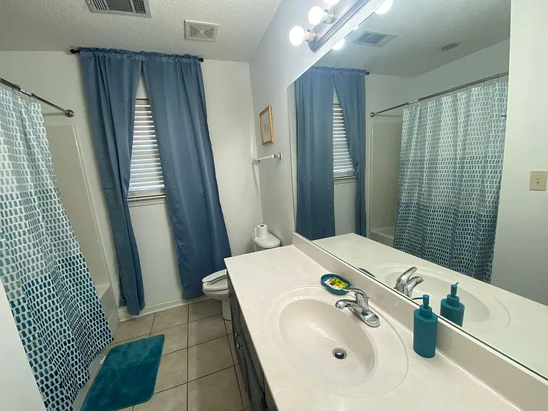 821 Belle Rive Dr — Photo 33