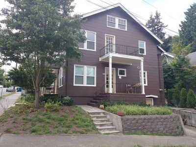 1733 34th Ave, Seattle, WA, 98122