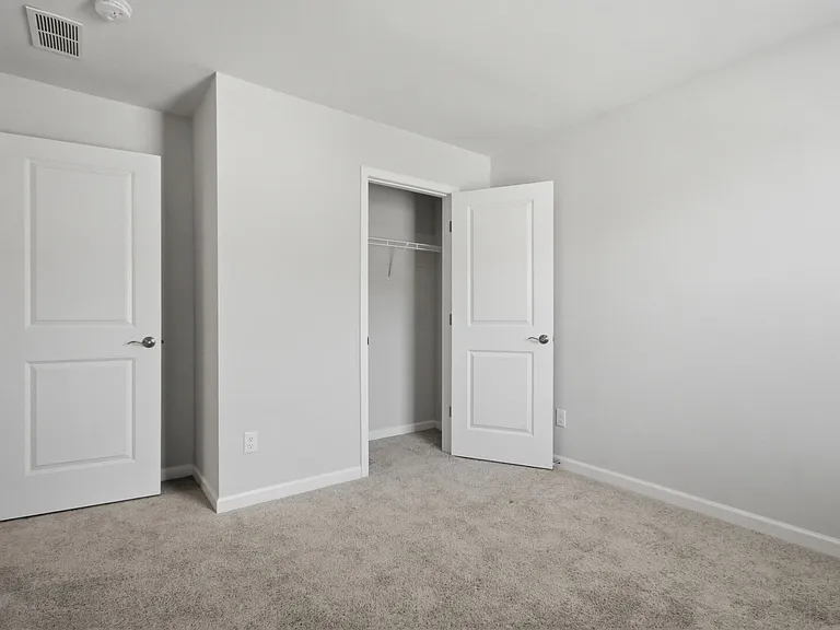 3901 Sadie St — Photo 25