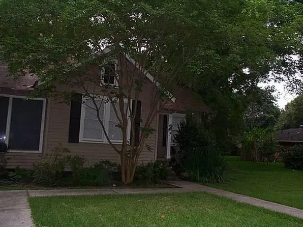 (undisclosed Address), Baton Rouge, LA 70808