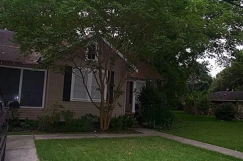 (Undisclosed Address) Photo 1