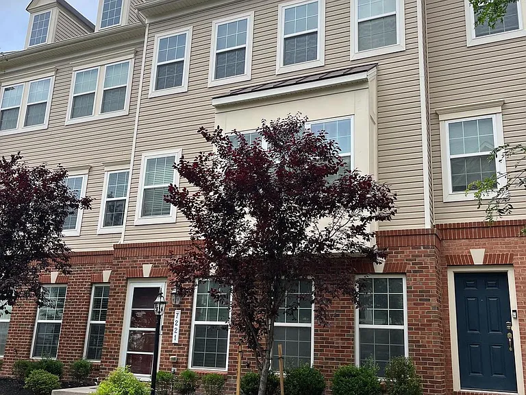 7221 Greenfitch Way — Photo 4