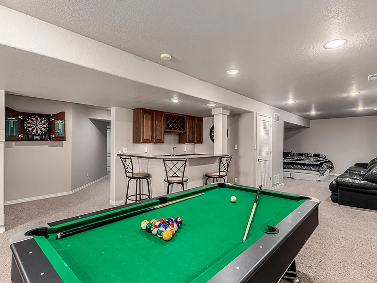 13761 Lazy Creek Rd — Photo 4