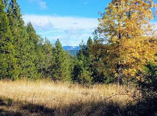 999 W Fork Trail Creek Rd, Trail, OR 97541