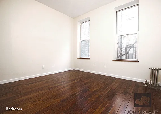 Rented by Jonis Realty | media 21