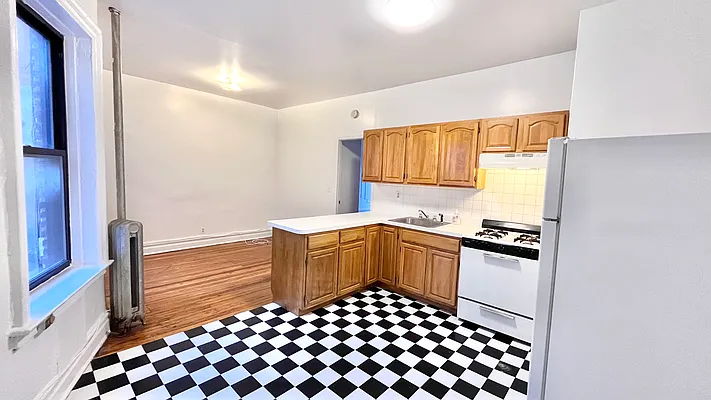 Rented by Kamgirsons & Company, Inc. | media 9