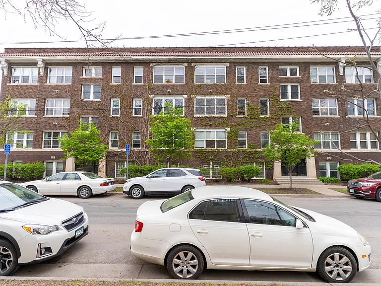 1110 W 25th St #302 — Photo 19