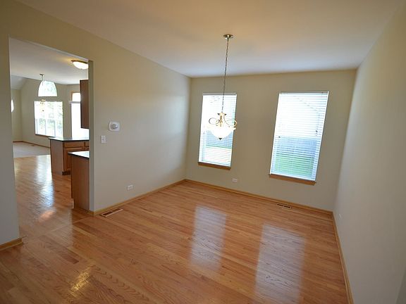 3rd image of 25530 W Blakely Dr