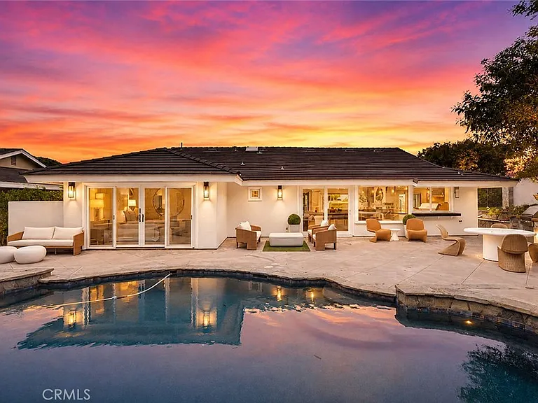 3500 Surfview Ln — Photo 2