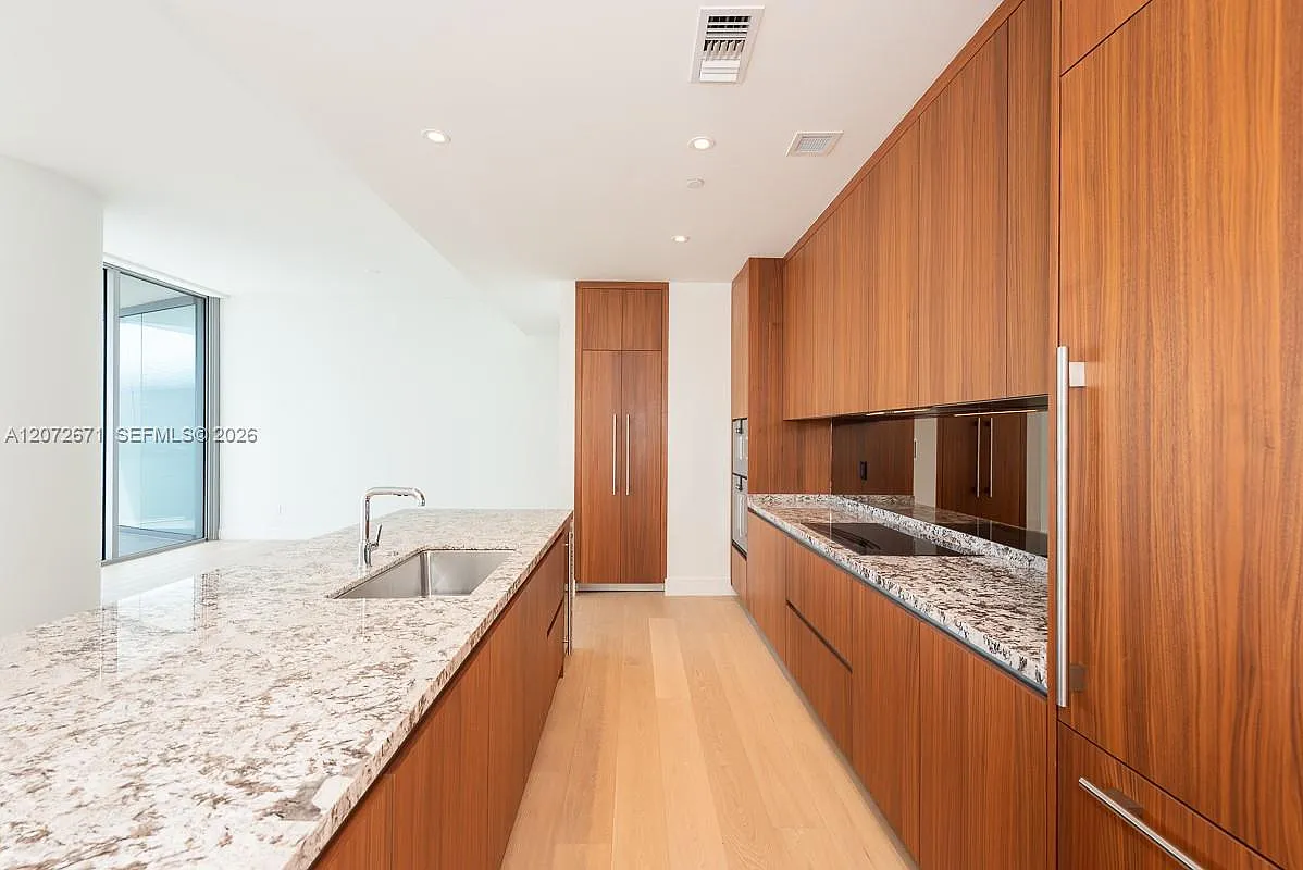 Brickell Hammock Unit No — Photo 4