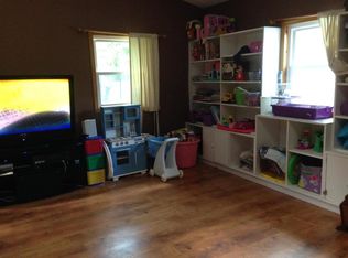 1005 Pinehurst Dr, Fort Wayne, IN 46815