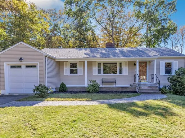 844 Shagbark Drive, Orange, CT 06477