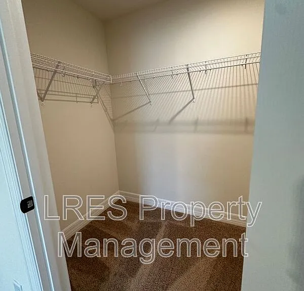 9220 Sea Pine Ave — Photo 38