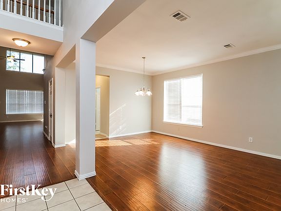 2nd image of 8829 Friendswood Dr
