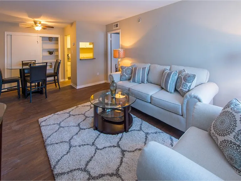 Allure Apartments — Photo 1
