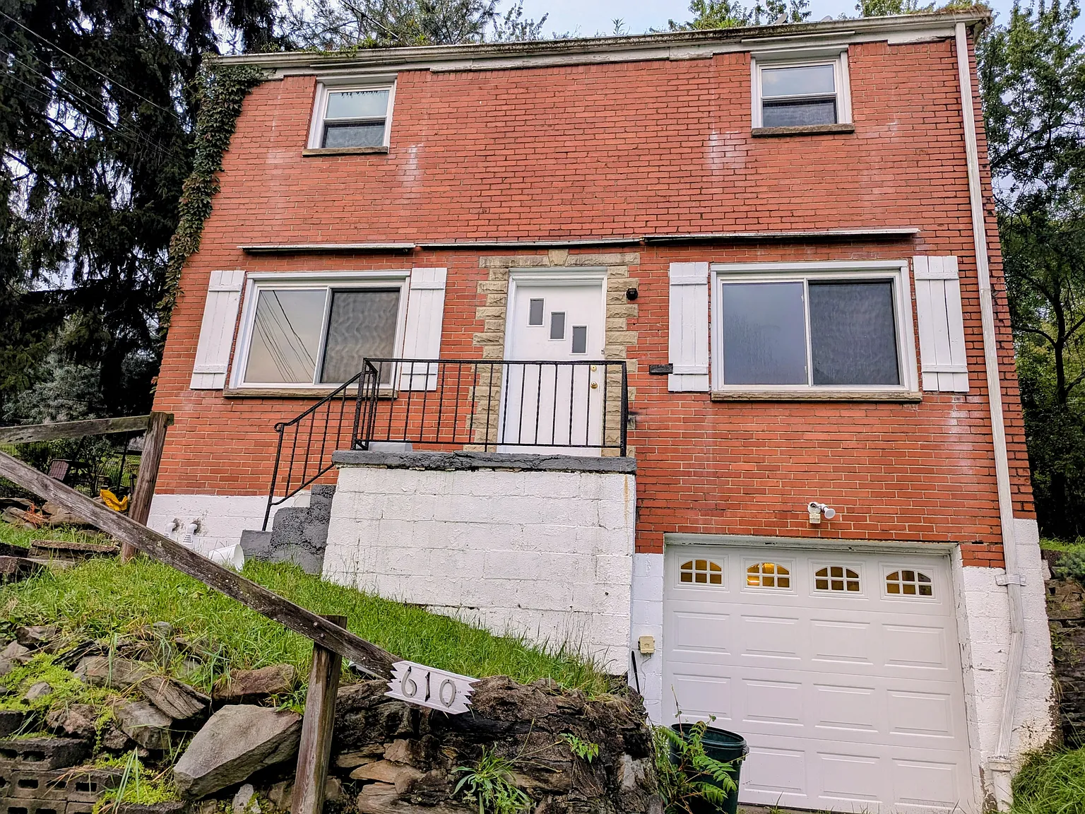 3 bed, 1150 sqft, $1,650 — Photo 1